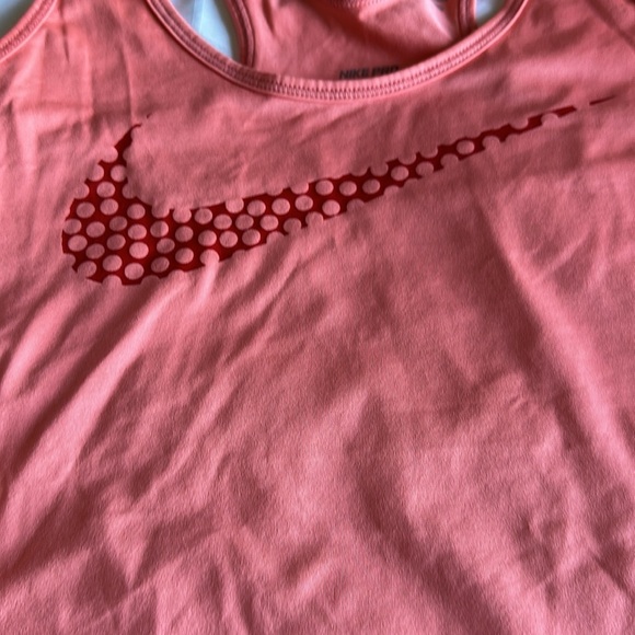 Nike tank top​ - Picture 2 of 6